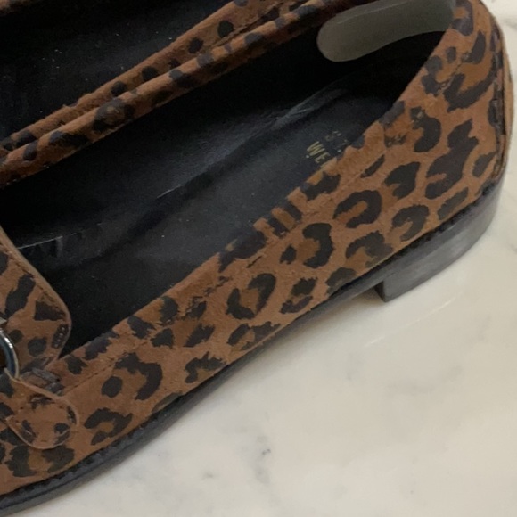 Stuart Weitzman leopard print shoes - Picture 4 of 5